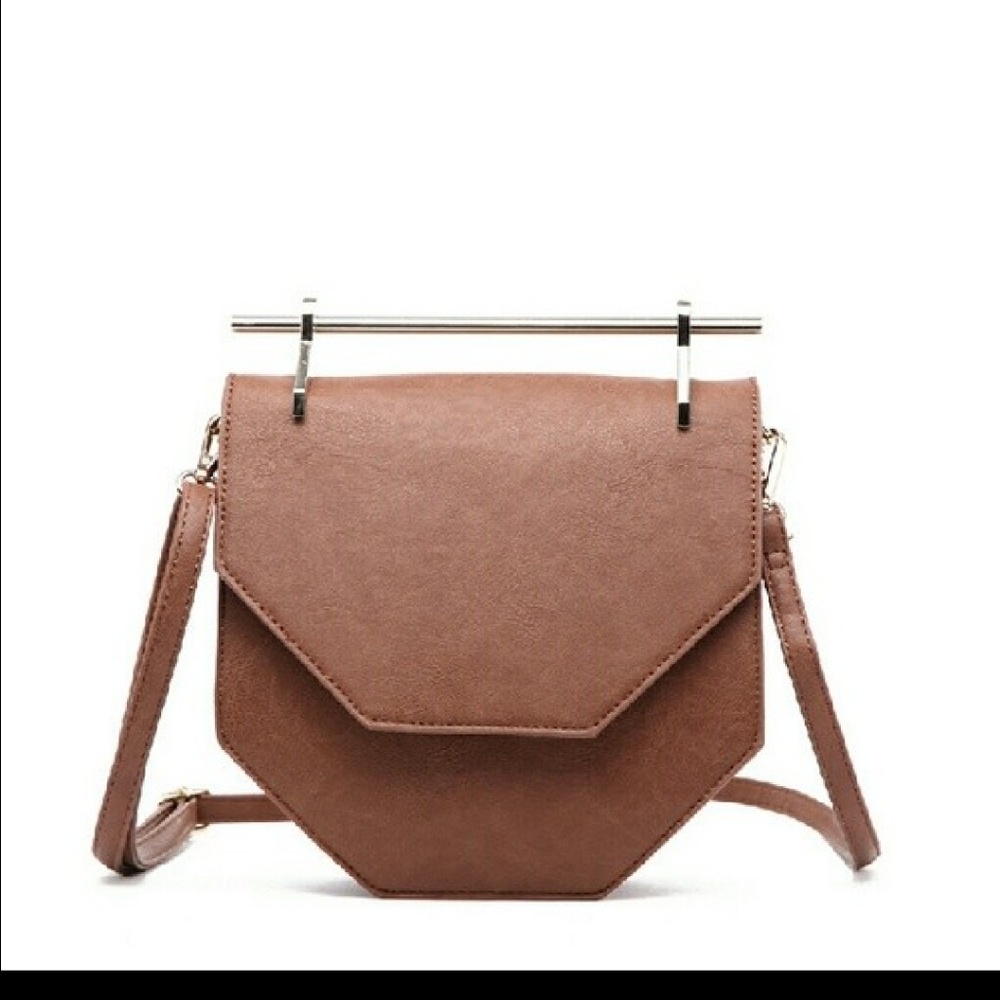 SALE💕Brown crossbody with gold hardware